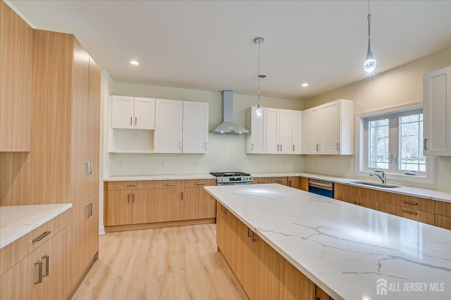 90 Hancock Road Piscataway, NJ 08854 - Photo 17 of 50