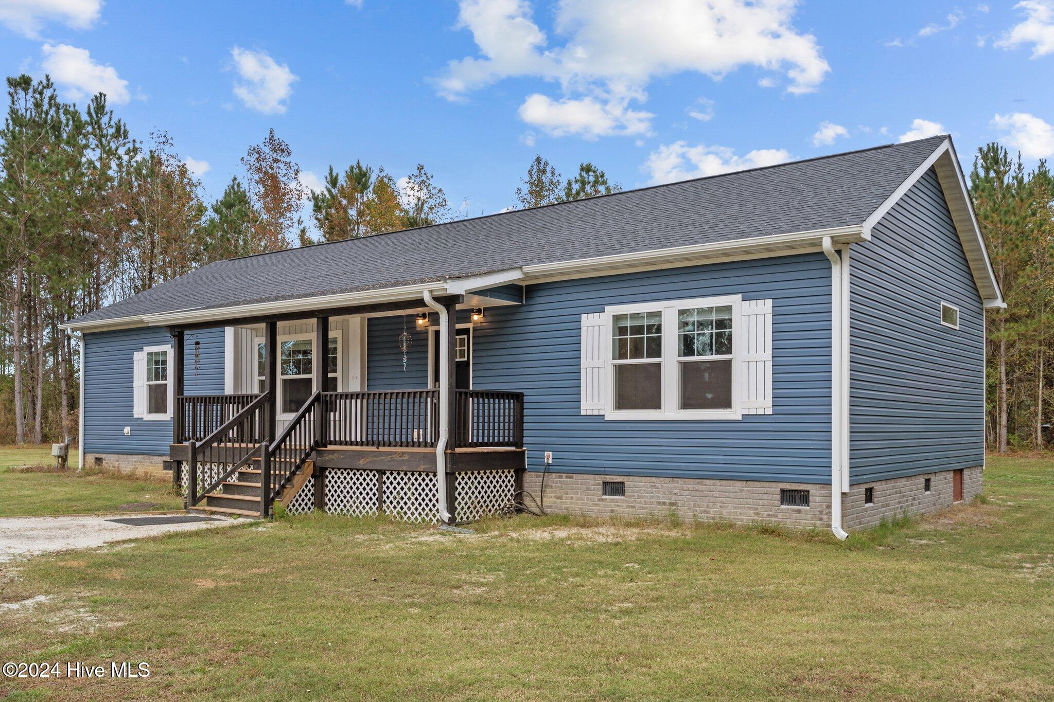 425 Upland Road Burgaw, NC 28425 - Photo 2 of 52 2-web-or-mls-03