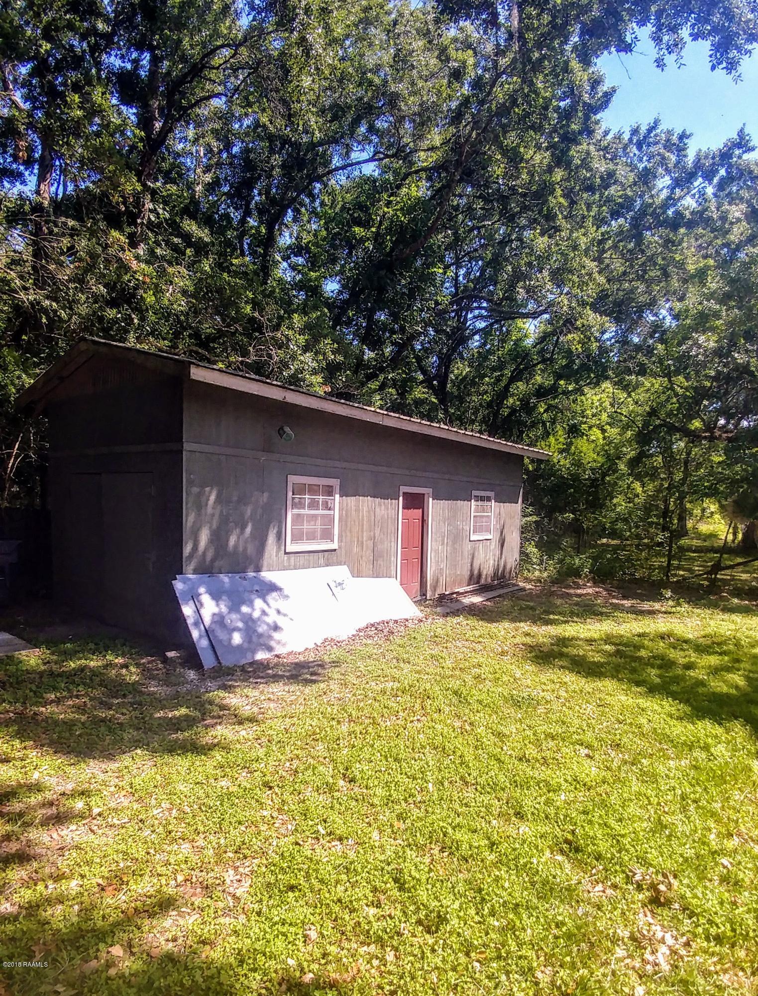 744 Verdunville Road Franklin, LA 70538 - Photo 9 of 29 Gallery Image 9