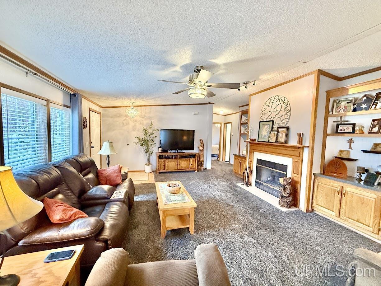 2600 South Hill Road Gladstone, MI 49837 - Photo 13 of 34