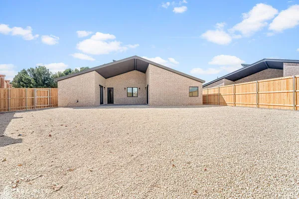 $2,700 | 2303 Toledo Avenue, Lubbock, TX 79407