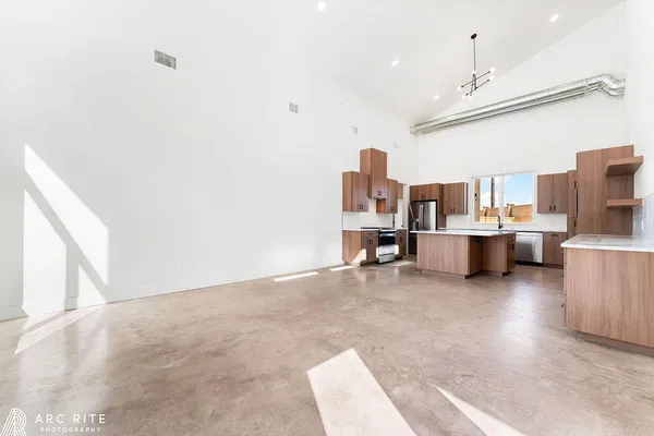 $2,700 | 2303 Toledo Avenue, Lubbock, TX 79407