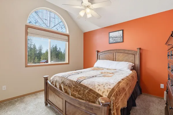 $1,080,000 | 6259 Brennan Court, Nine Mile Falls, WA 99026
