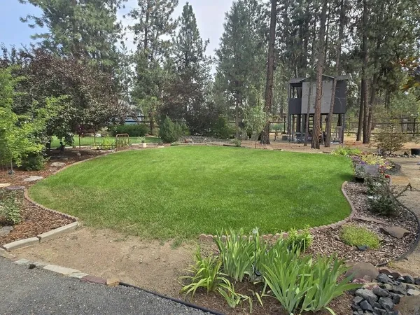 $1,080,000 | 6259 Brennan Court, Nine Mile Falls, WA 99026