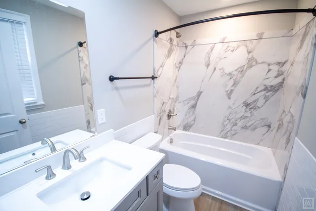 $1,300 | 2226 Blair Boulevard, Unit 4, Nashville, TN 37212