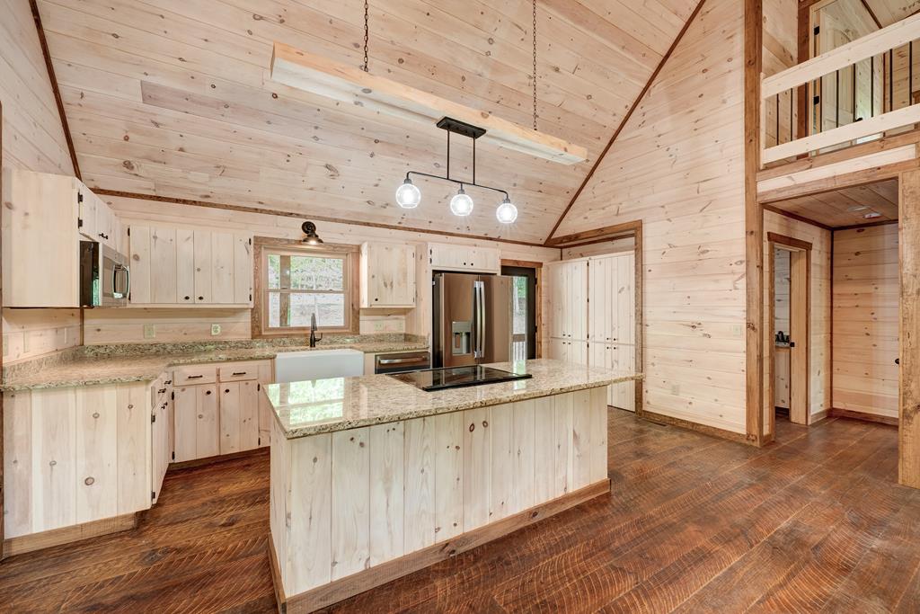 58 Wolf Crk Drive Mineral Bluff, GA 30559 - Photo 20 of 66