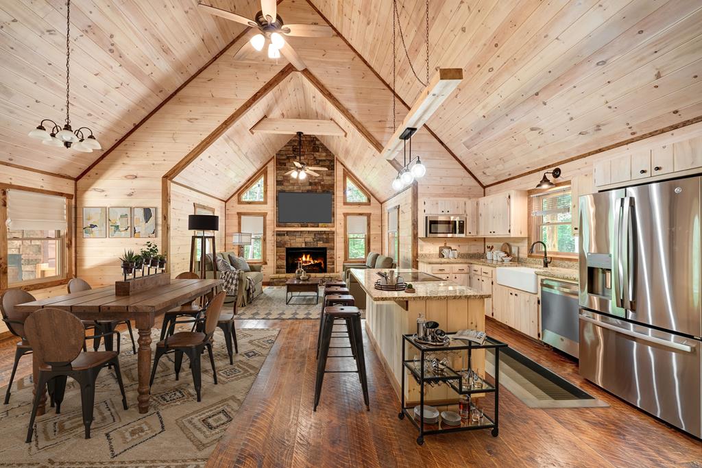 58 Wolf Crk Drive Mineral Bluff, GA 30559 - Photo 10 of 66