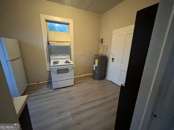 $645 | 910 Truitt Avenue, Unit B, LaGrange, GA 30240