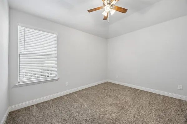 $2,295 | 1401 Black Oak Drive, Denton, TX 76209