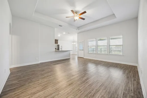 $2,295 | 1401 Black Oak Drive, Denton, TX 76209