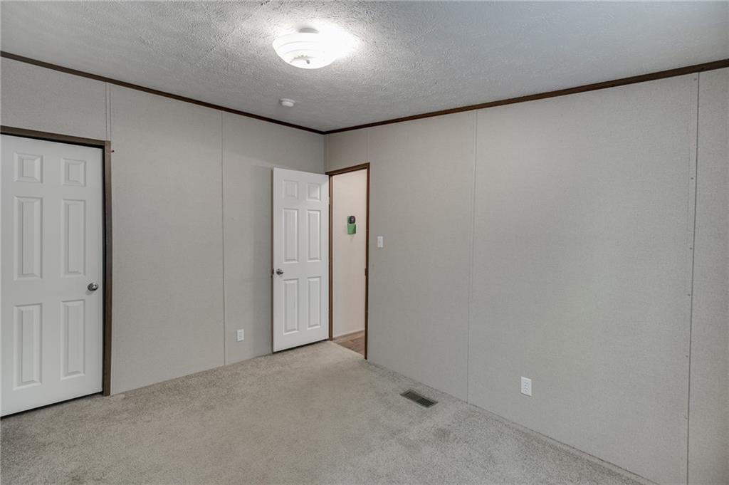 526 Silver Falls Road Cleveland, GA 30528 - Photo 22 of 41