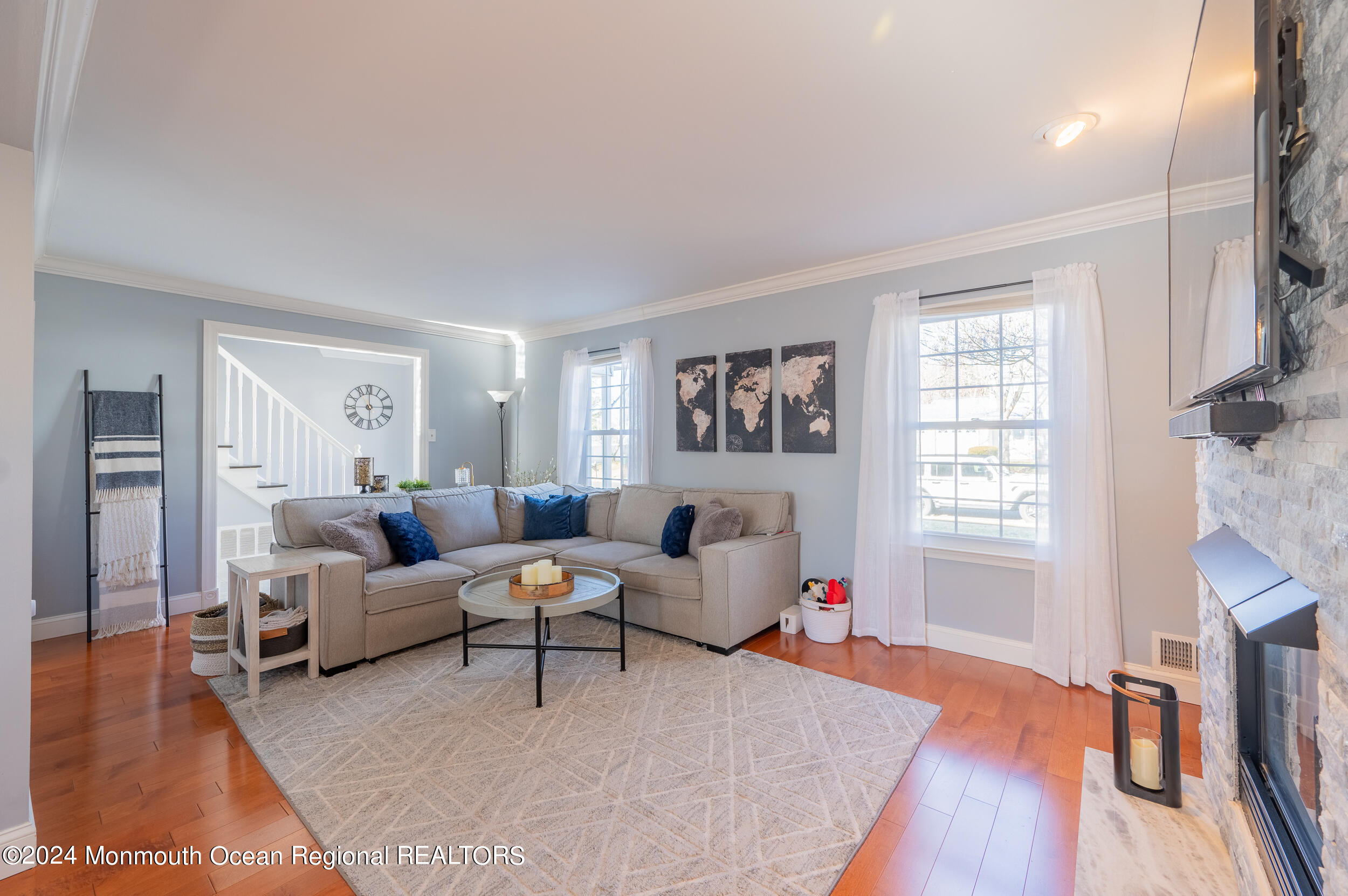 11 Kiwi Loop Howell, NJ 07731 - Photo 15 of 47 Living 4