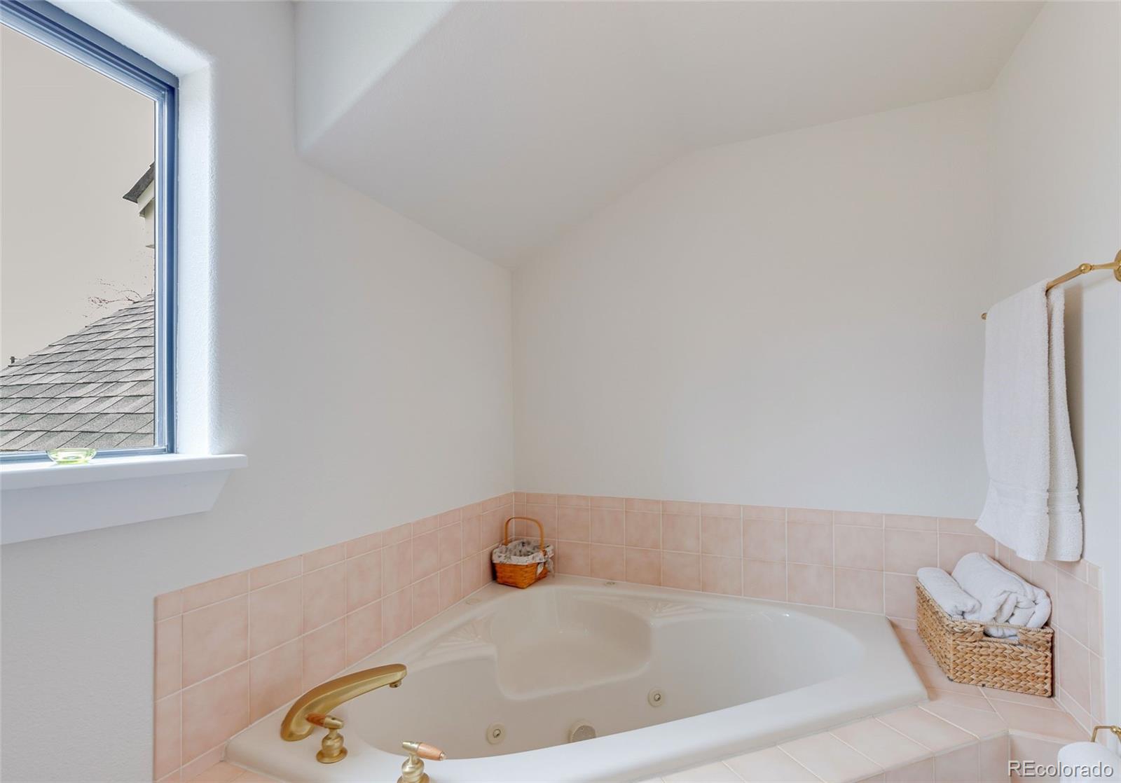9175 Arapahoe Road Boulder, CO 80301 - Photo 22 of 34 Gallery Image 22