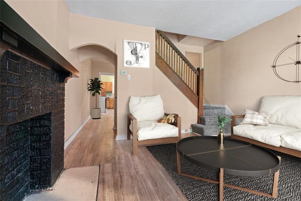 115 Chesterfield Road Pittsburgh, PA 15213 - Photo 2 of 29 Gallery Image 2