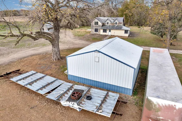 $225,000 | 1958 Highway 15, Truman, MN 56088