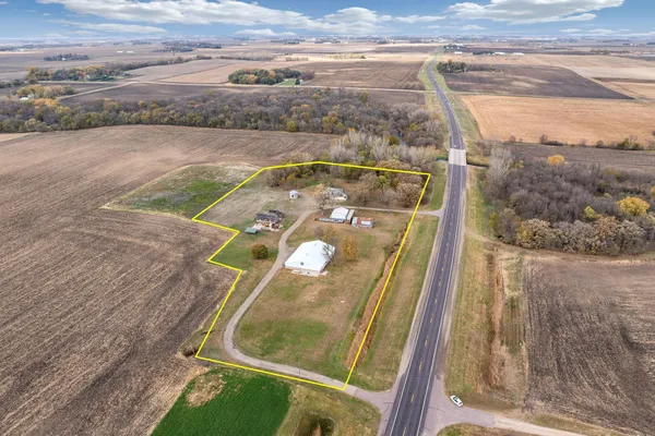 $225,000 | 1958 Highway 15, Truman, MN 56088