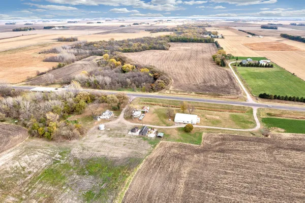 $225,000 | 1958 Highway 15, Truman, MN 56088