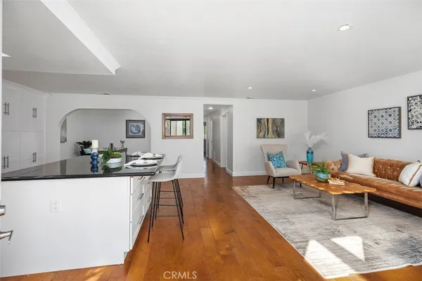 $619,990 | 2005 Via Mariposa West, Unit B, Laguna Woods, CA 92637