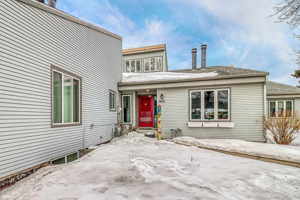 $294,500 | 645 21st Avenue South, Unit 3, Fargo, ND 58103