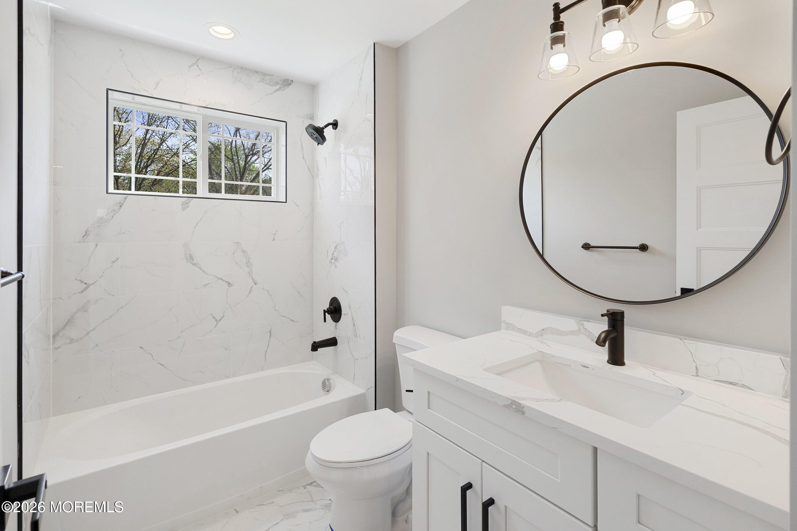 2024 10th Avenue Toms River, NJ 08757 - Photo 21 of 32 24-Bath 2