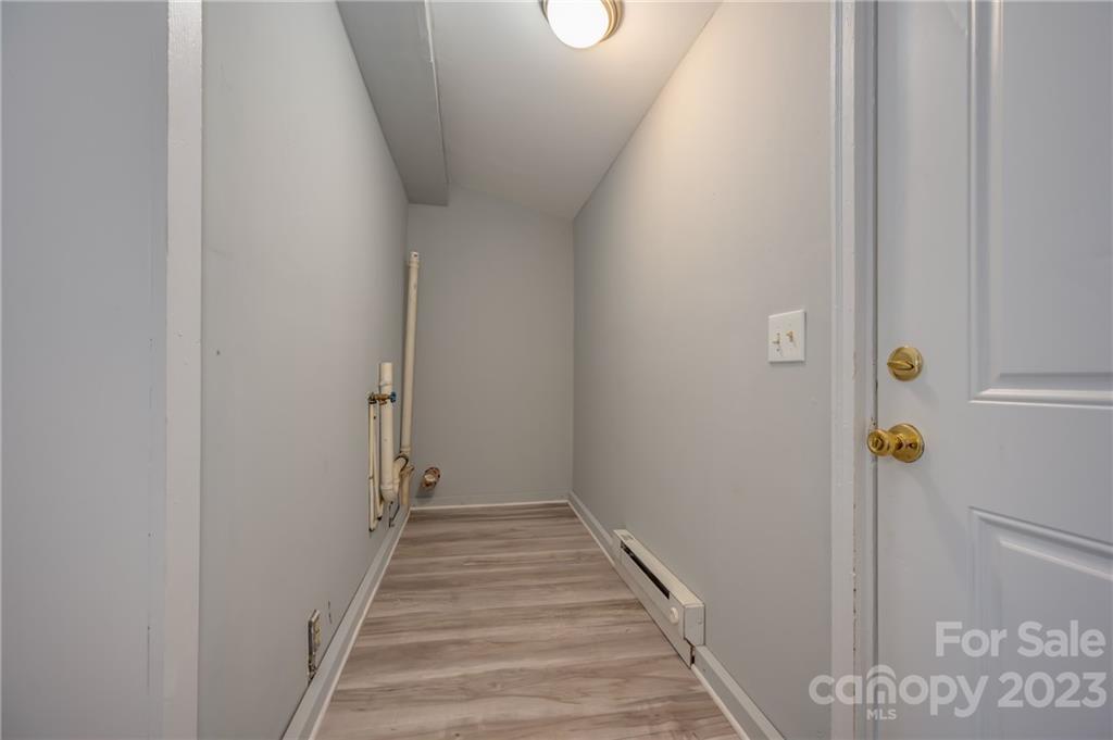 155 North Ridgecrest Avenue Rutherfordton, NC 28139 - Photo 16 of 18 a view of entryway