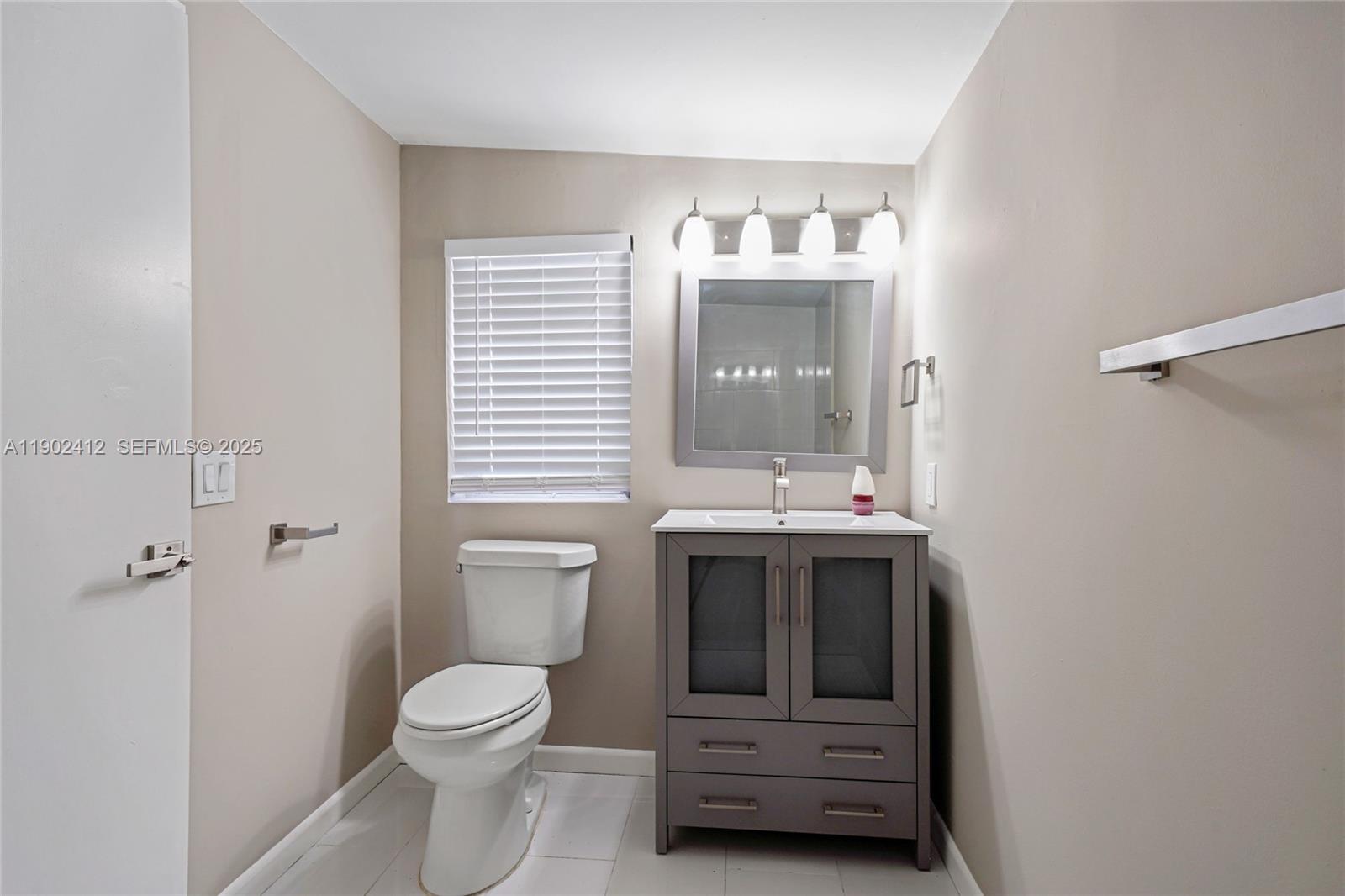 14520 Southwest 289th Street Homestead, FL 33033 - Photo 14 of 34