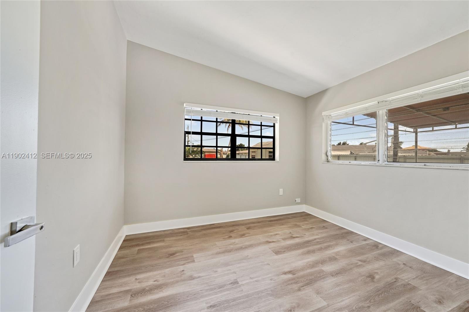 14520 Southwest 289th Street Homestead, FL 33033 - Photo 19 of 34