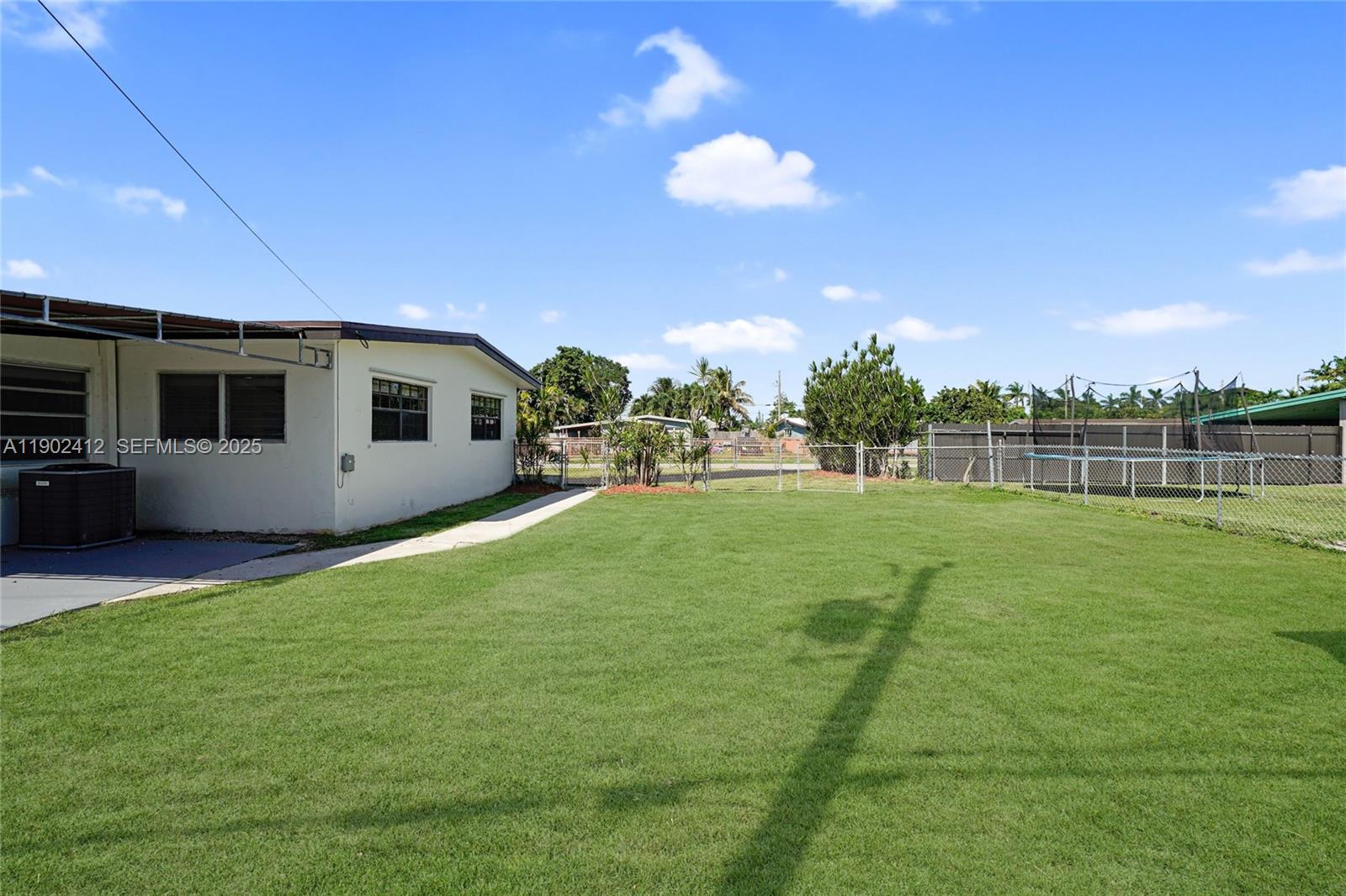 14520 Southwest 289th Street Homestead, FL 33033 - Photo 25 of 34