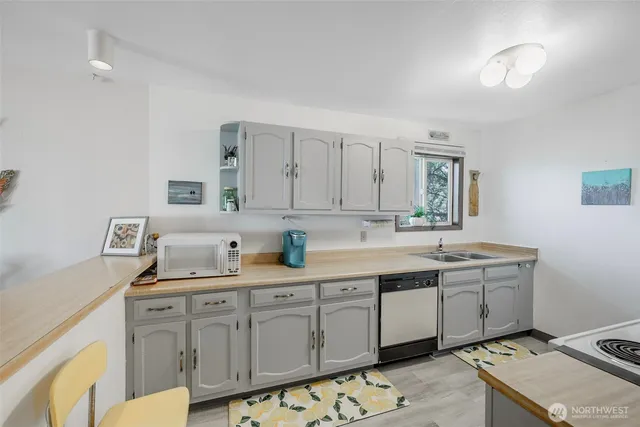 $175,000 | 210 26th Street Northwest, Unit 224B, Long Beach, WA 98631