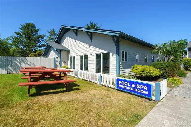 $175,000 | 210 26th Street Northwest, Unit 224B, Long Beach, WA 98631