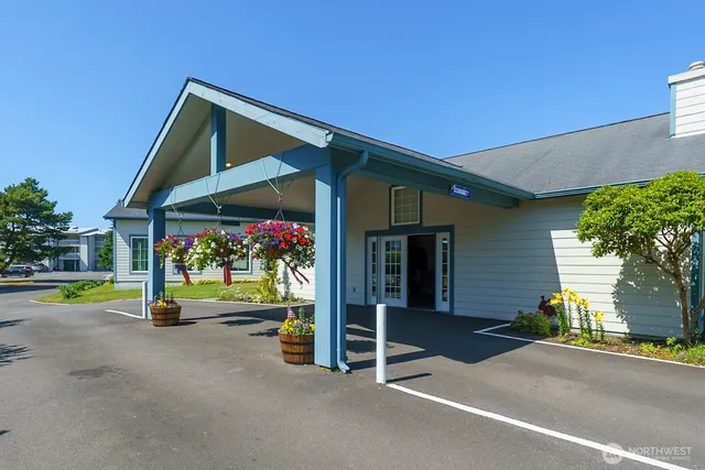 $175,000 | 210 26th Street Northwest, Unit 224B, Long Beach, WA 98631