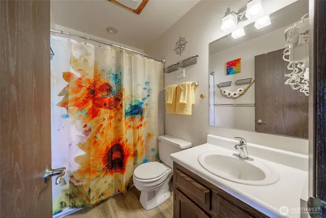 $175,000 | 210 26th Street Northwest, Unit 224B, Long Beach, WA 98631