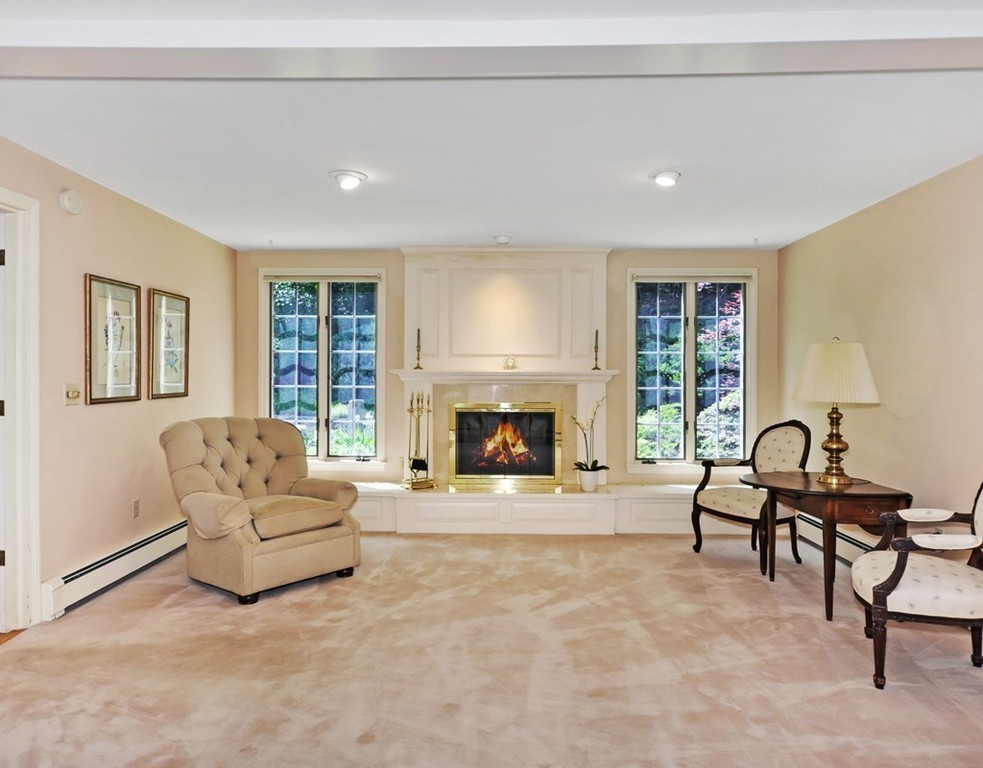 93 Wright Road Concord, MA 01742 - Photo 3 of 25 Gallery Image 3