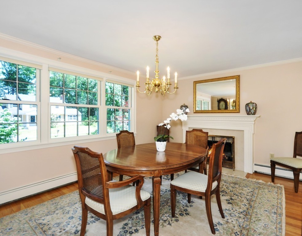 93 Wright Road Concord, MA 01742 - Photo 4 of 25 Gallery Image 4