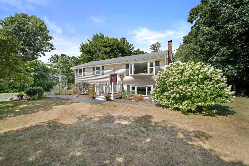 59 Old Farm Road Hanover, MA 02339 - Photo 1 of 26 Gallery Image 1