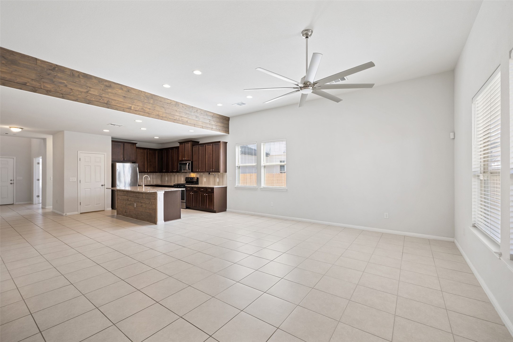 183 Concho Creek Loop Leander, TX 78641 - Photo 5 of 35