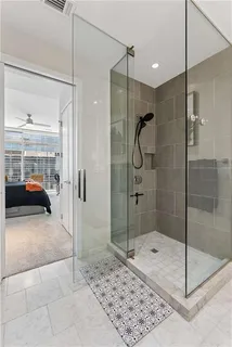 $520,000 | 45 Ivan Allen Jr Boulevard Northwest, Unit 1703, Atlanta, GA 30308