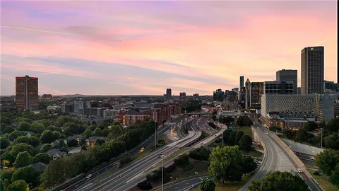 $520,000 | 45 Ivan Allen Jr Boulevard Northwest, Unit 1703, Atlanta, GA 30308
