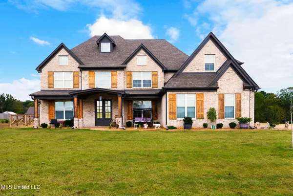 $610,000 | 5441 Grays Valley Drive, Hernando, MS 38632