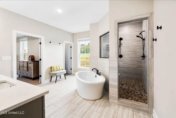 $610,000 | 5441 Grays Valley Drive, Hernando, MS 38632