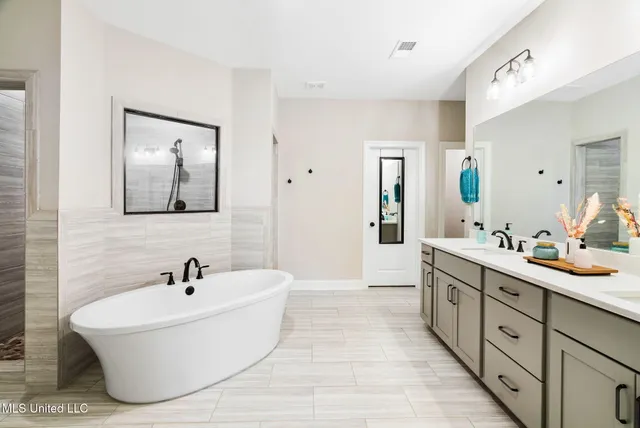 $620,000 | 5441 Grays Valley Drive, Hernando, MS 38632