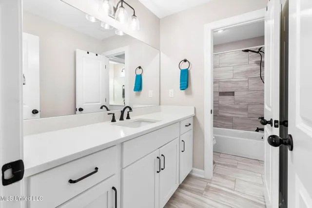 $620,000 | 5441 Grays Valley Drive, Hernando, MS 38632