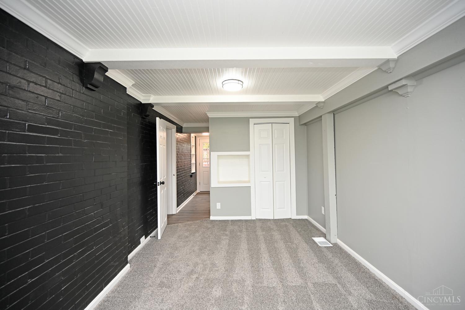 4586 Delhi Road Cincinnati, OH 45238 - Photo 37 of 72 Gallery Image 37