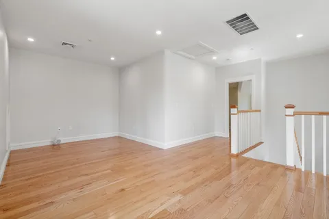 $899,000 | 1 Abbey Road, Unit 1, Sherborn, MA 01770