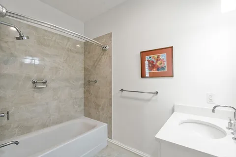 $899,000 | 1 Abbey Road, Unit 1, Sherborn, MA 01770