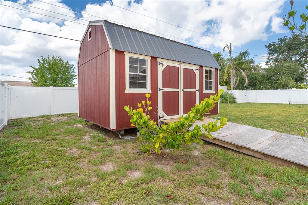 22129 Rochester Avenue Port Charlotte, FL 33952 - Photo 33 of 38 Gallery Image 33