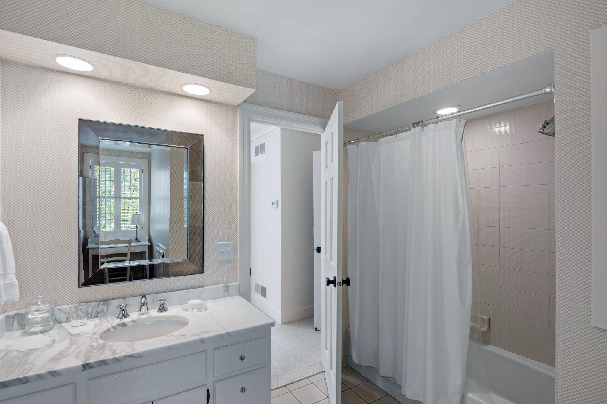 235 Hollander Road Wayzata, MN 55391 - Photo 65 of 118