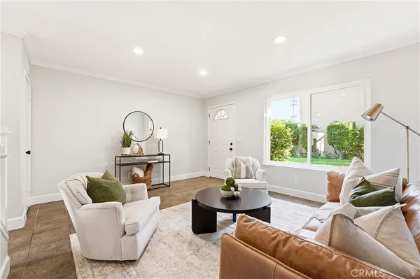 $650,000 | 11960 Gloxinia Avenue, Fountain Valley, CA 92708