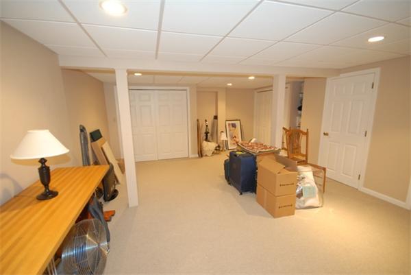 4 Ridge Hill Way Andover, MA 01810 - Photo 25 of 30 Gallery Image 25