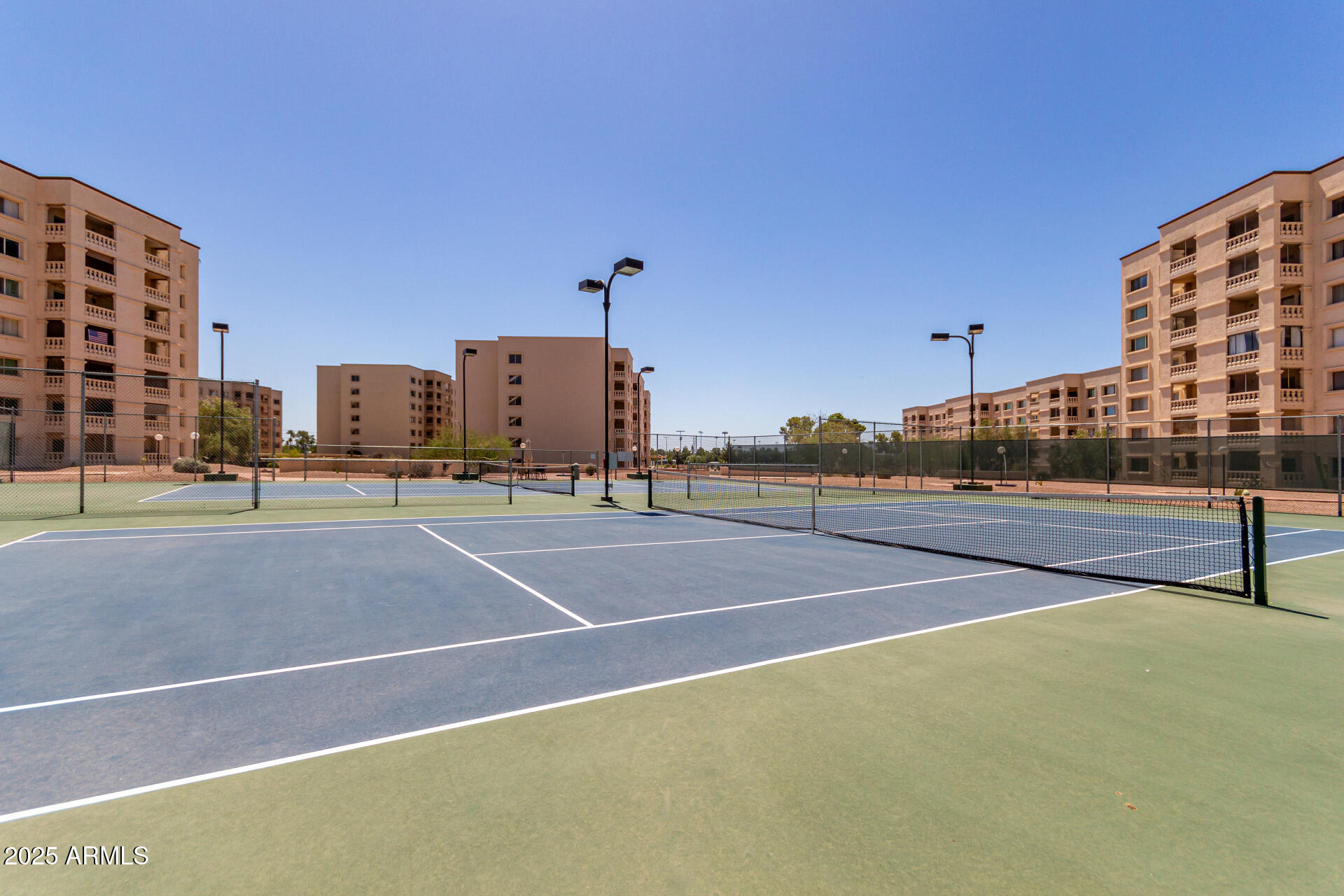 7850 East Camelback Road, Unit 101 Scottsdale, AZ 85251 - Photo 21 of 26 a view of basketball court